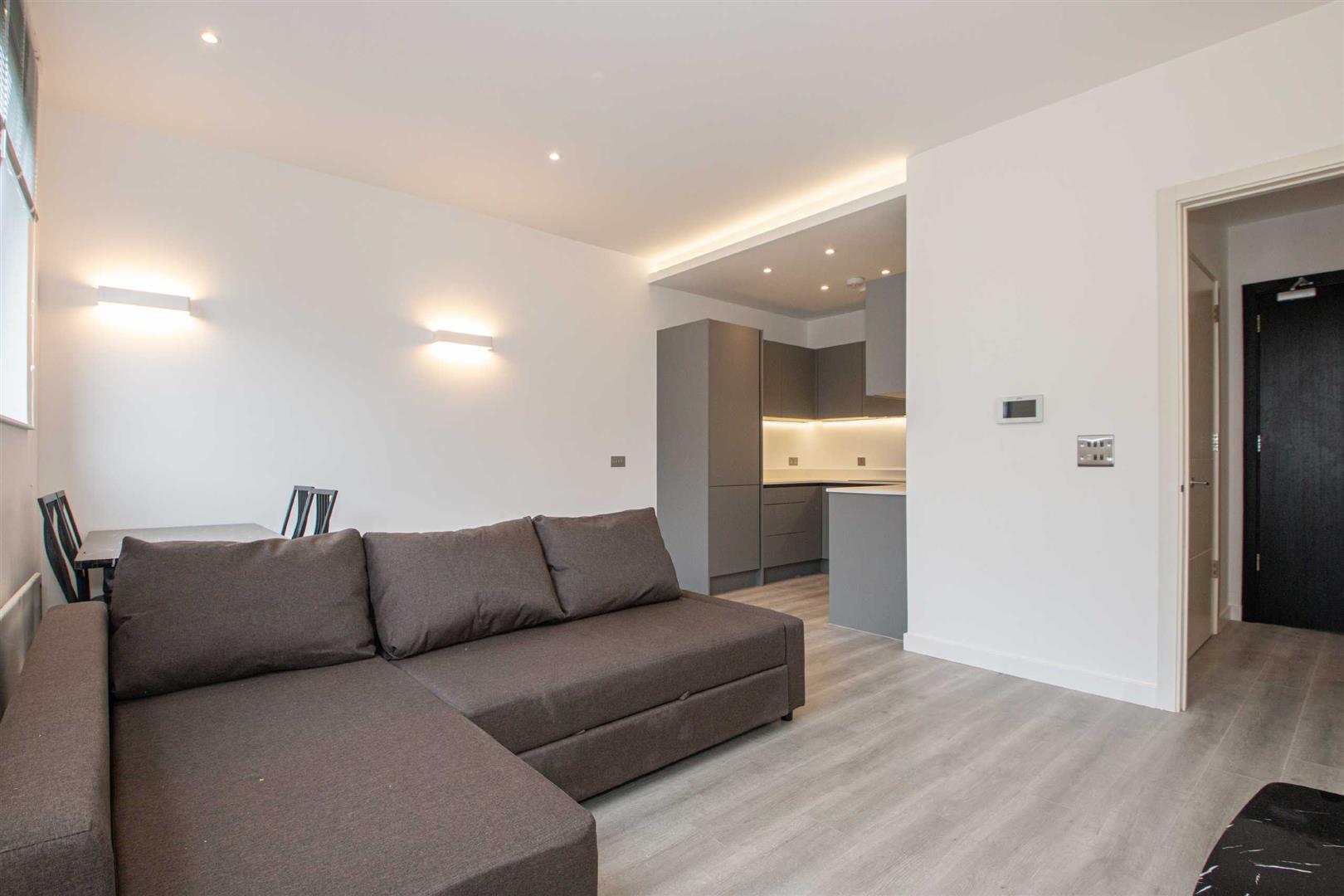 2 Foxhunter Drive, Linford Wood, Milton Keynes
